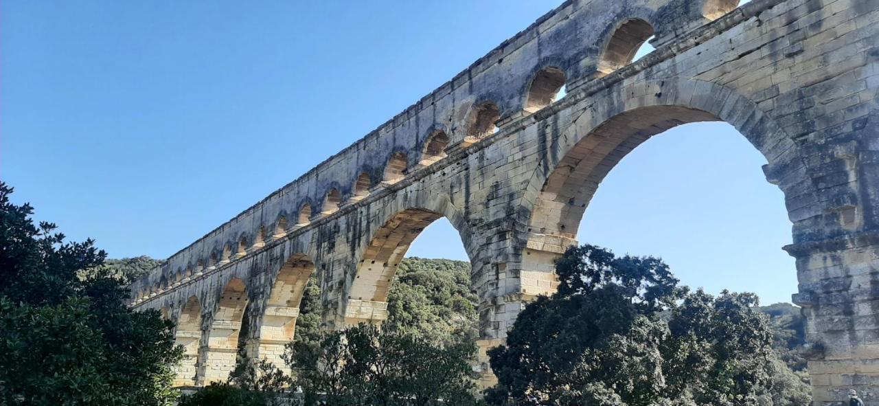 ור פון דו גאר La Maison Du Pont Du Gard מראה חיצוני תמונה
